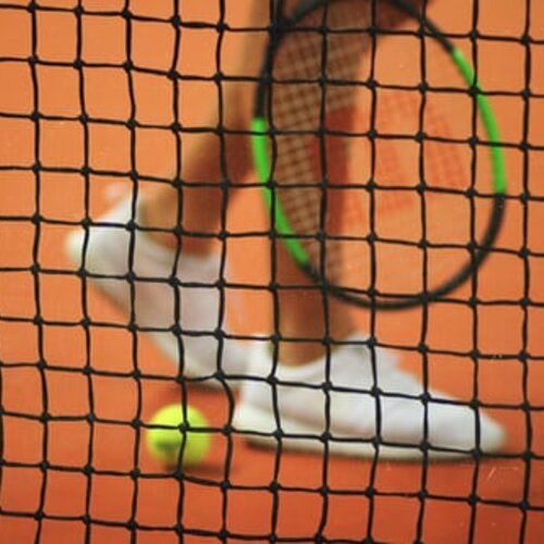 Afbeelding van een tennisspeler (Unsplash Freestock)
