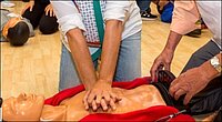 Foto van reanimatie training EHBO 