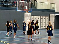 Foto van basketbalteam High Five
