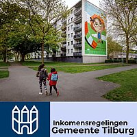 Foto van flat in Stokhasselt met twee kinderen op de voorgrond 